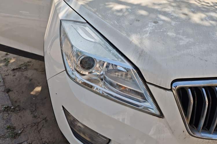 Used BAIC Weiwang S50 2016 1.5T Manual Joyful Elite Edition Right Front Headlight