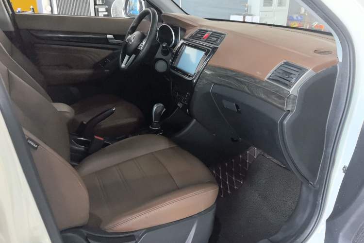 Used BAIC Weiwang S50 2016 1.5T CVT Joyful Luxury Model Right Front Seat