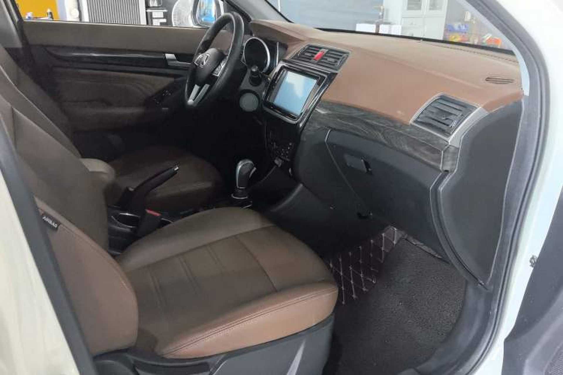Used BAIC Weiwang S50 2016 1.5T CVT Joyful Luxury Model Right Front Seat