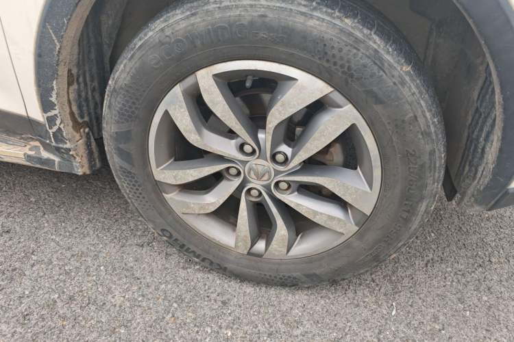 Used BAIC Weiwang S50 2016 1.5T Manual Joyful Premium Edition Right Front Wheel Hub