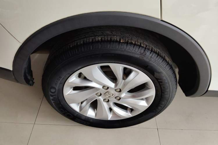 Used BAIC Weiwang S50 2016 1.5T Manual Joyful Luxury Edition Right Rear Wheel Hub