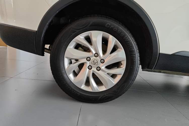 Used BAIC Weiwang S50 2016 1.5T Manual Joyful Elite Edition Right Rear Wheel Hub