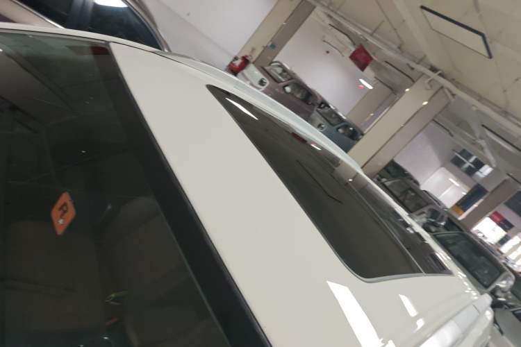 Used BAIC Weiwang S50 2016 1.5T Manual Lede Premium Edition Roof