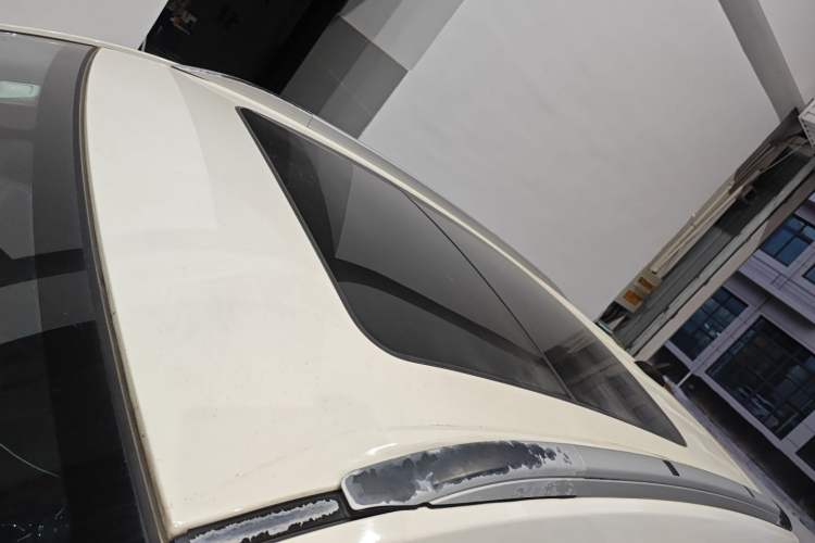 Used BAIC Weiwang S50 2016 1.5T Manual Lede Premium Edition Roof