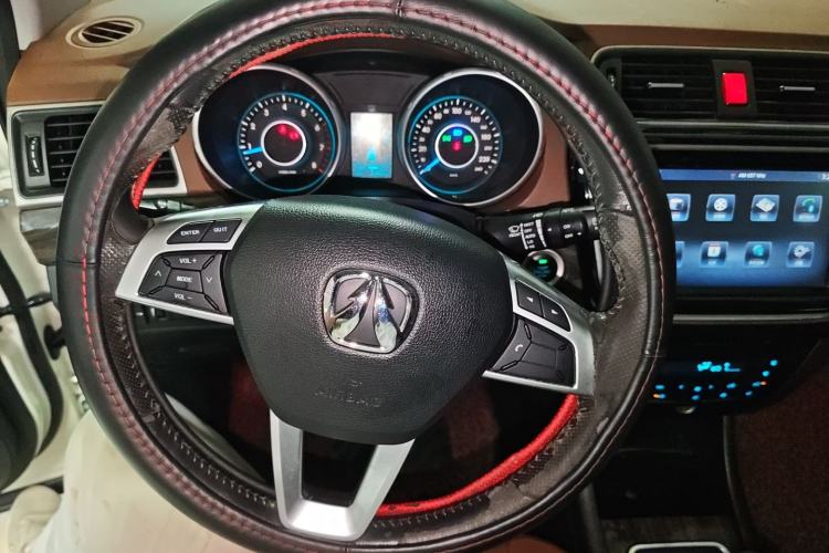 Used BAIC Weiwang S50 2016 1.5T Manual Lede Premium Edition Steering Wheel