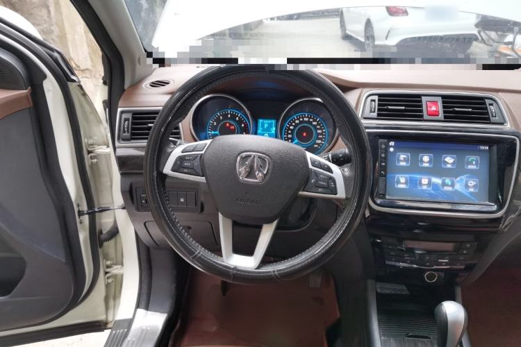 Used BAIC Weiwang S50 2016 1.5T CVT Joyful Premium Edition Steering Wheel