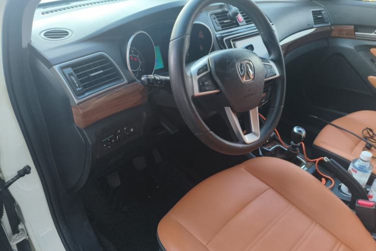 Used BAIC Weiwang S50 2016 1.5T Manual Happy Motion Superior Edition Steering Wheel
