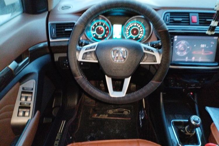 Used BAIC Weiwang S50 2016 1.5T Manual Lede Premium Edition Steering Wheel