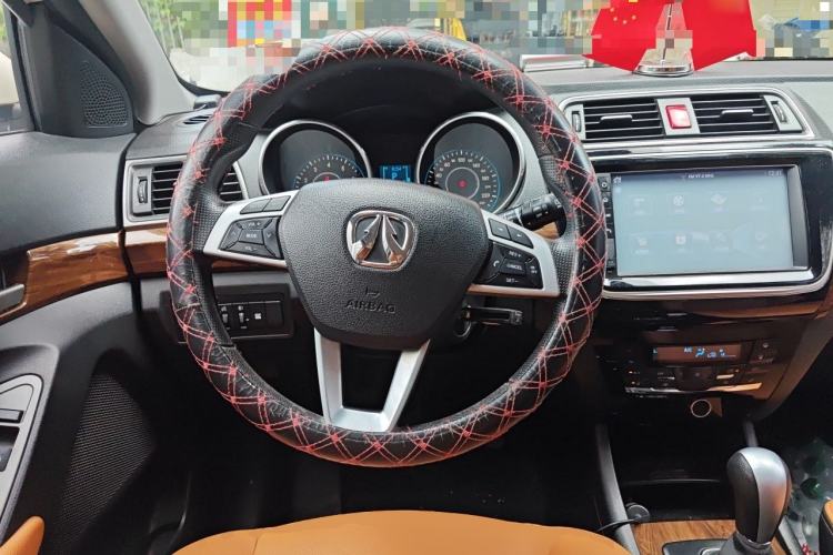 Used BAIC Weiwang S50 2016 1.5T CVT Joyful Elite Edition Steering Wheel