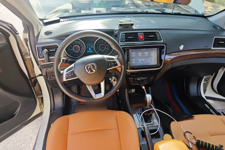 Used BAIC Weiwang S50 2016 1.5T CVT Joyful Elite Edition Steering Wheel