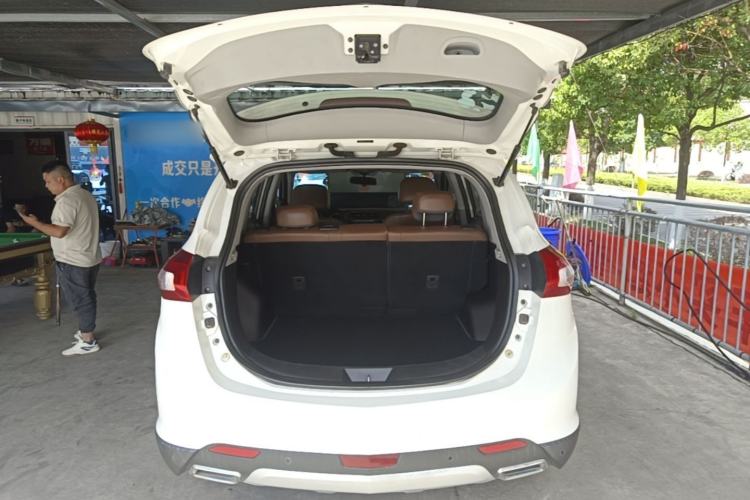 Used BAIC Weiwang S50 2016 1.5T Manual Joyful Luxury Edition Trunk