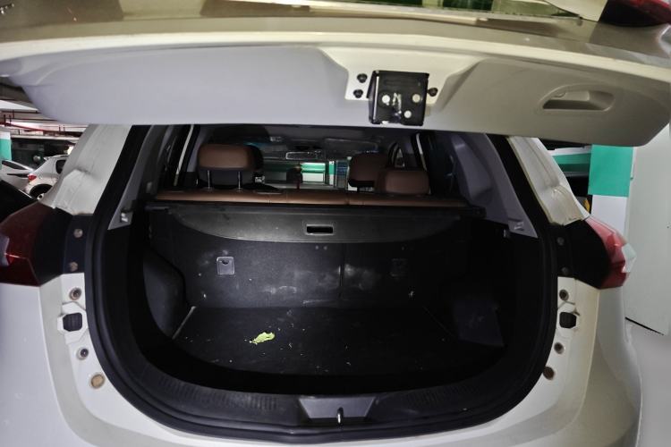 Used BAIC Weiwang S50 2016 1.5T Manual Joyful Luxury Edition Trunk