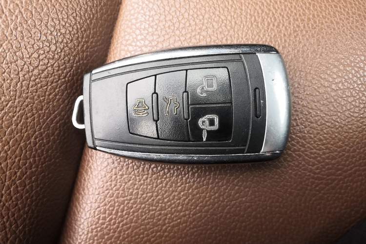 Used BAIC Weiwang S50 2016 1.5T Manual Joyful Luxury Edition Vehicle Key
