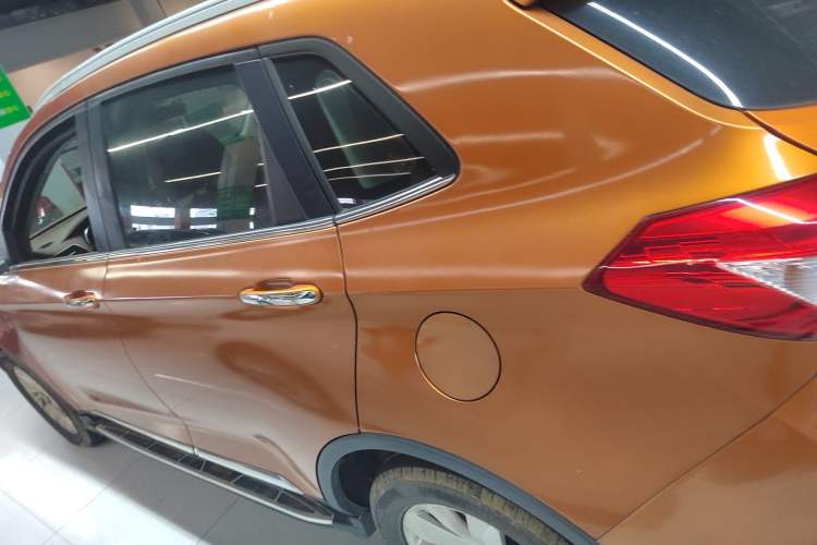 Used BAIC Weiwang S50 2016 1.5T Manual Joyful Luxury Edition Exterior 3