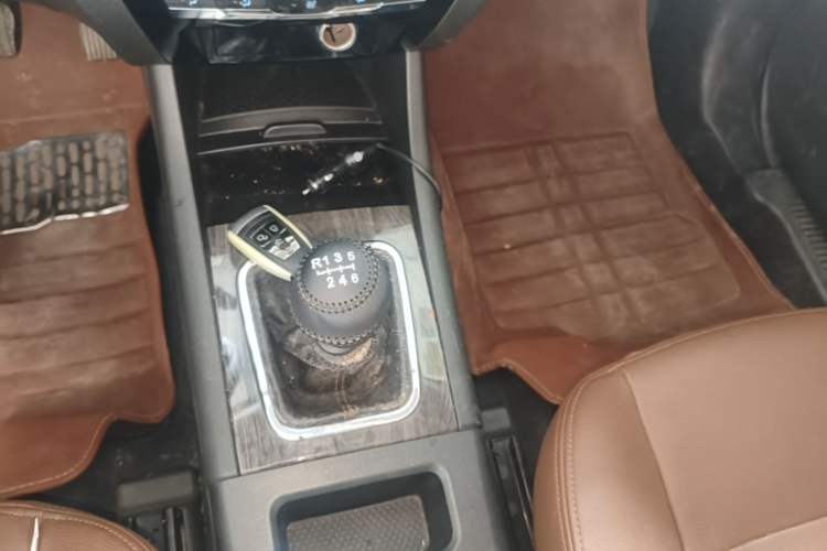 Used BAIC Weiwang S50 2016 1.5T Manual Joyful Luxury Edition Gear Lever