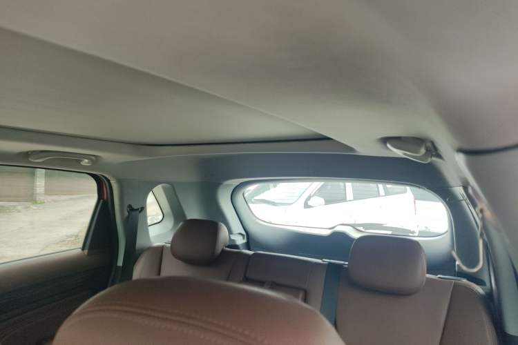 Used BAIC Weiwang S50 2016 1.5T CVT Joyful Premium Edition Headliner