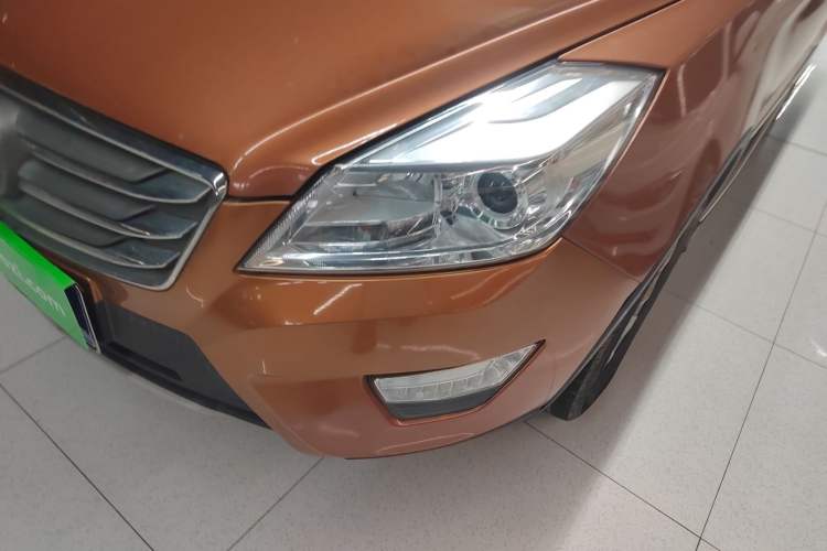 Used BAIC Weiwang S50 2016 1.5T Manual Joyful Luxury Edition Left Front Headlight
