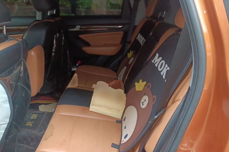 Used BAIC Weiwang S50 2016 1.5T Manual Happy Motion Superior Edition Left Rear Seat