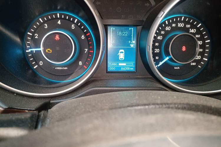 Used BAIC Weiwang S50 2016 1.5T Manual Happy Motion Superior Edition Odometer Close Up