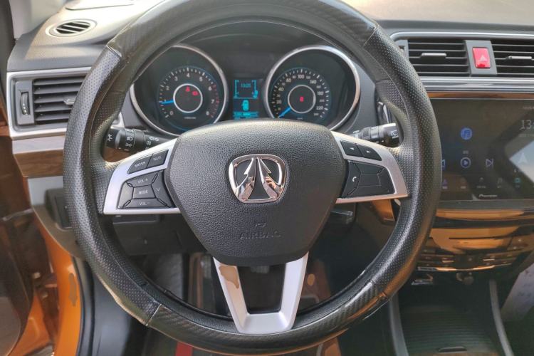 Used BAIC Weiwang S50 2016 1.5T Manual Joyful Comfort Model Steering Wheel