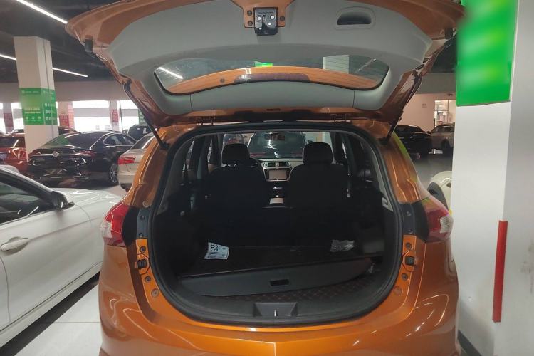 Used BAIC Weiwang S50 2016 1.5T Manual Joyful Luxury Edition Trunk