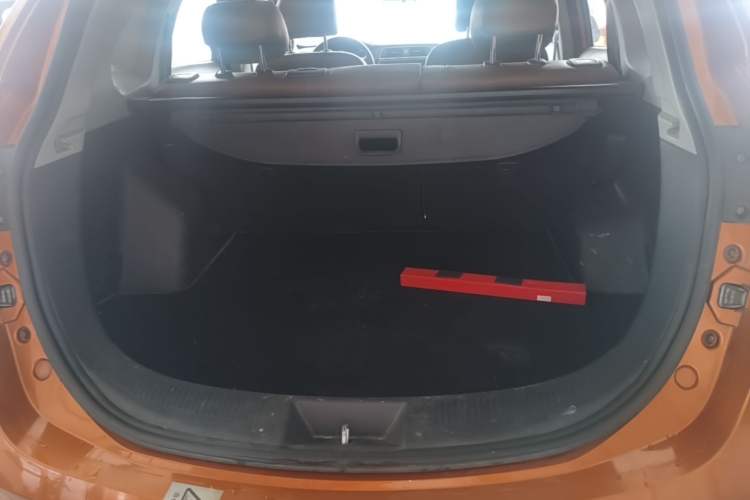 Used BAIC Weiwang S50 2016 1.5T Manual Joyful Luxury Edition Trunk