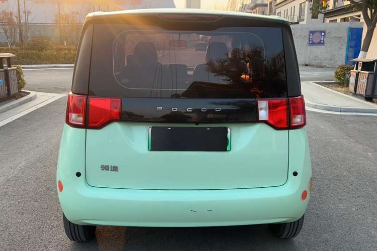 Used Baizhi New Energy Daxiong 2022 10.36kWh Le Xiong S Standard Edition Exterior 4
