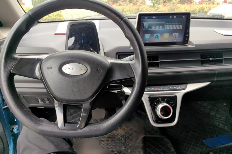 Used Baizhi New Energy Daxiong 2022 10.36kWh Le Xiong Center Console