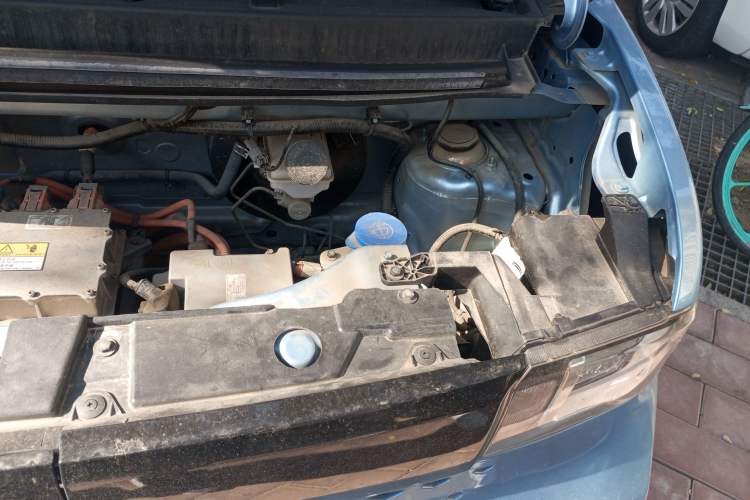 Used Baizhi New Energy Daxiong 2022 10.36kWh Le Xiong Engine Bay Left