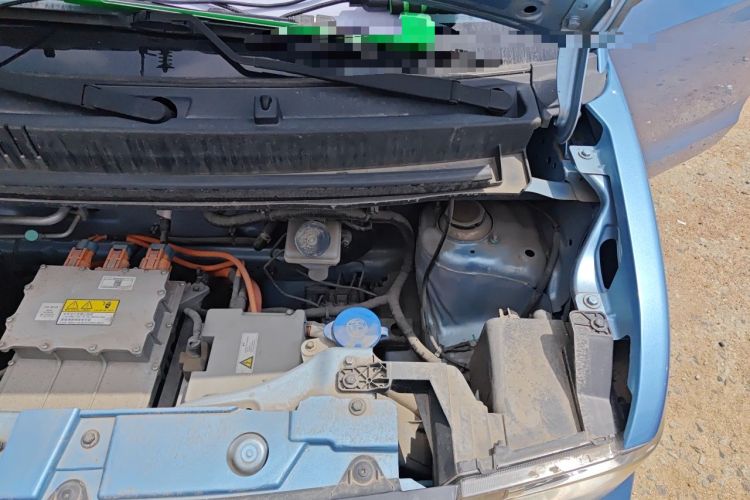Used Baizhi New Energy Daxiong 2022 10.36 kWh Raccoon Engine Bay Left