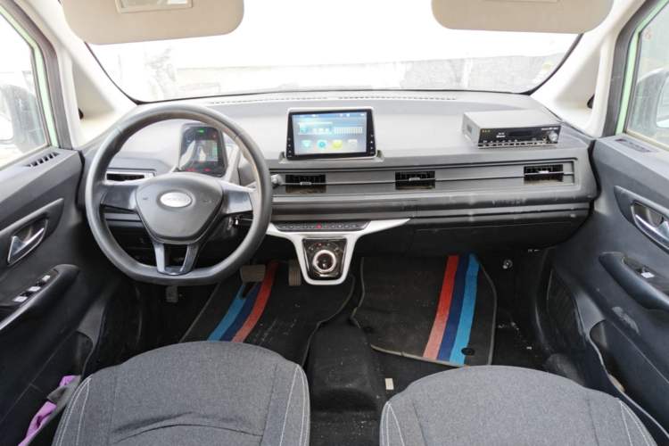 Used Baizhi New Energy Daxiong 2022 10.36kWh Le Xiong Center Console