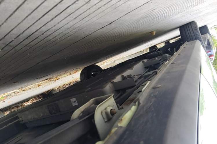Used Baizhi New Energy Daxiong 2022 10.36kWh Le Xiong Left Side Sill