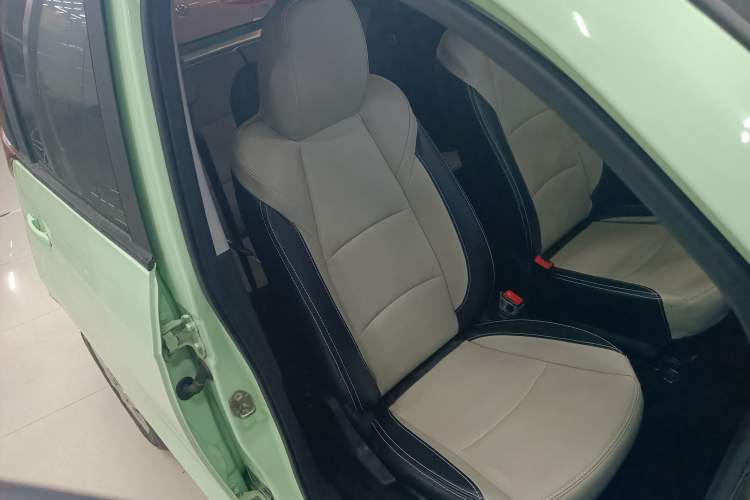 Used Baizhi New Energy Daxiong 2022 10.36kWh Le Xiong S Standard Edition Right Front Seat
