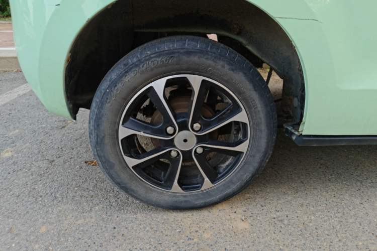 Used Baizhi New Energy Daxiong 2022 15kWh Cool Bear Standard Edition Right Rear Wheel Hub