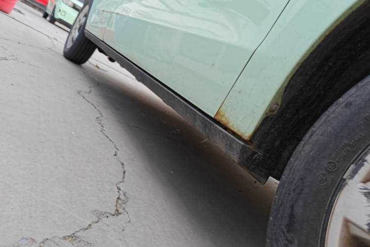 Used Baizhi New Energy Daxiong 2022 10.36kWh Le Xiong Right Side Sill