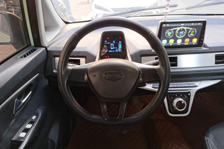 Used Baizhi New Energy Daxiong 2022 15kWh Cool Bear Standard Edition Steering Wheel