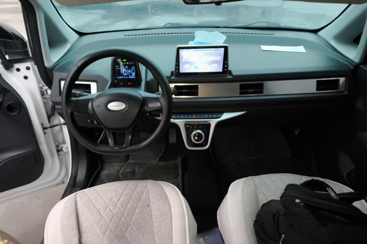 Used Baizhi New Energy Daxiong 2022 10.36kWh Le Xiong Center Console