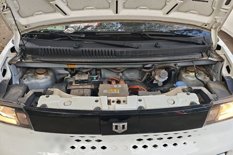 Used Baizhi New Energy Daxiong 2022 10.36kWh Le Xiong S Standard Edition Engine Bay