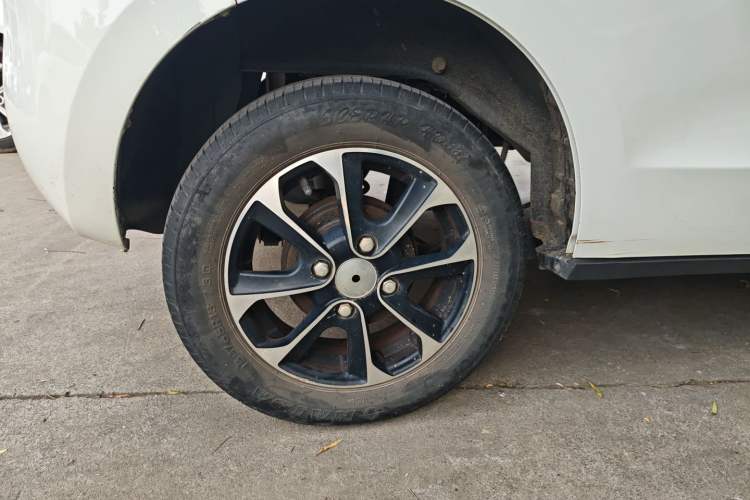 Used Baizhi New Energy Daxiong 2022 10.36kWh Le Xiong S Standard Edition Exterior 8