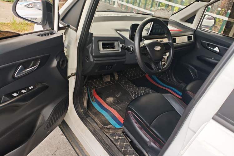 Used Baizhi New Energy Daxiong 2022 10.36kWh Le Xiong S Standard Edition Interior 3