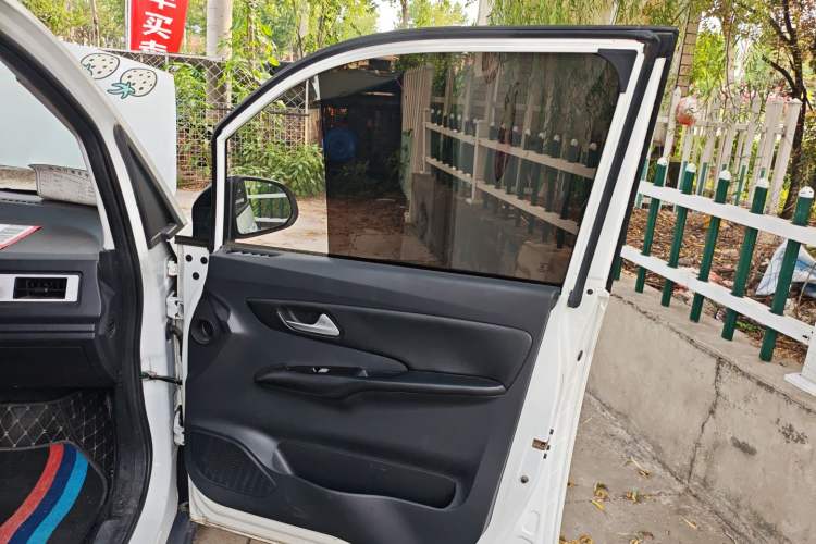 Used Baizhi New Energy Daxiong 2022 10.36kWh Le Xiong S Standard Edition Interior 5