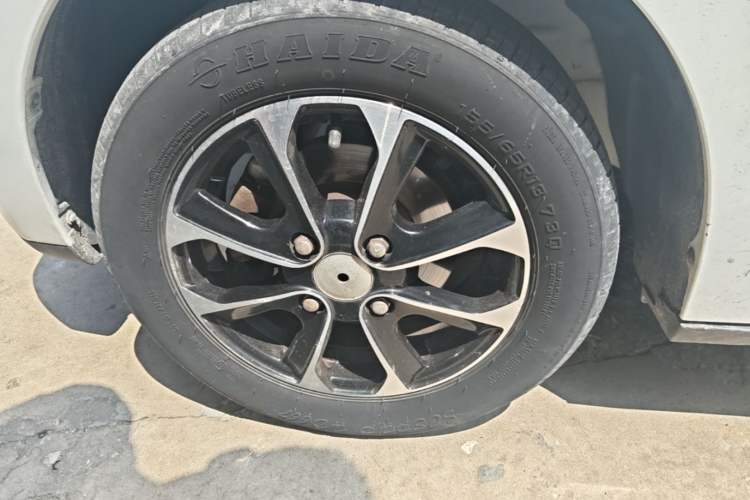 Used Baizhi New Energy Daxiong 2022 10.36kWh Le Xiong S Standard Edition Left Front Wheel Hub