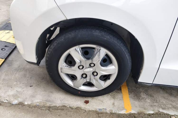Used Baizhi New Energy Daxiong 2022 10.36kWh Le Xiong Left Front Wheel Hub