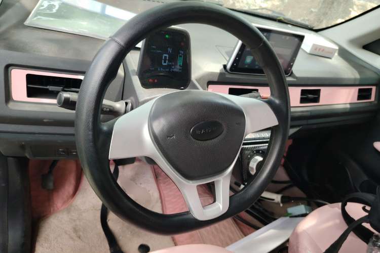 Used Baizhi New Energy Daxiong 2022 15kWh Cool Bear Standard Edition Steering Wheel