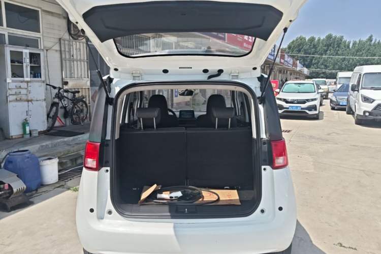 Used Baizhi New Energy Daxiong 2022 10.36kWh Le Xiong S Standard Edition Trunk