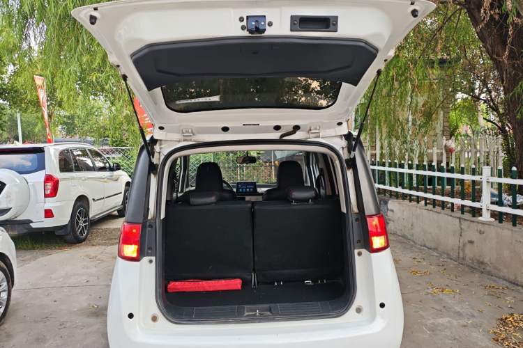 Used Baizhi New Energy Daxiong 2022 10.36kWh Le Xiong S Standard Edition Trunk