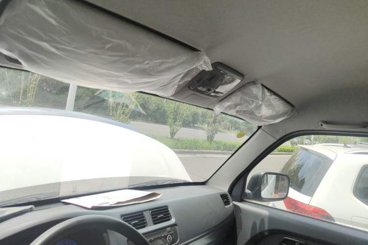 Used Bak Xingyi 2020 All-Electric Closed Cargo Van Headliner