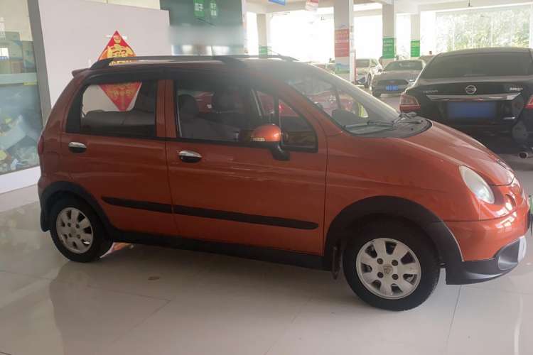 Used Baojun 2012 Revised Version 1.2L Manual Sporty Edition Dynamic Type Exterior 2