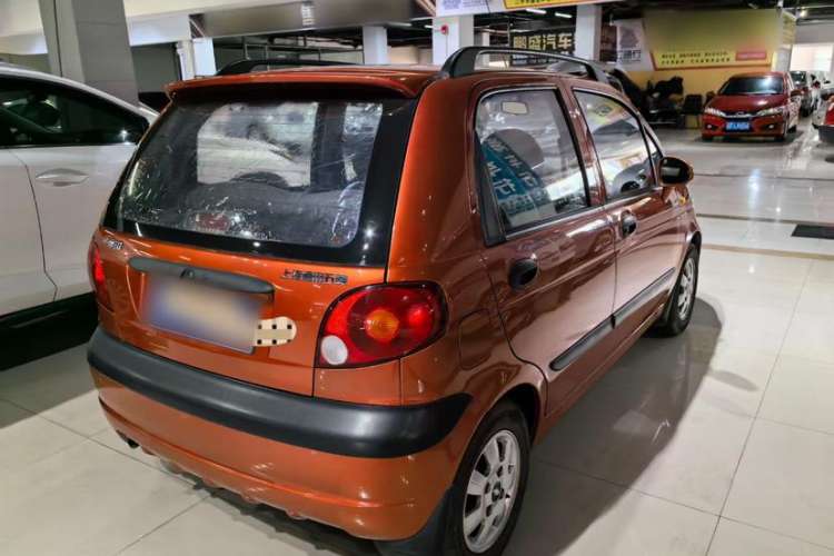 Used Baojun 2012 Revised 1.0L Manual P-TEC Standard Edition Exterior 5