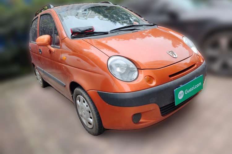 Used Baojun 2012 1.0L Manual P-TEC Superior Model Front Right 45 Deg